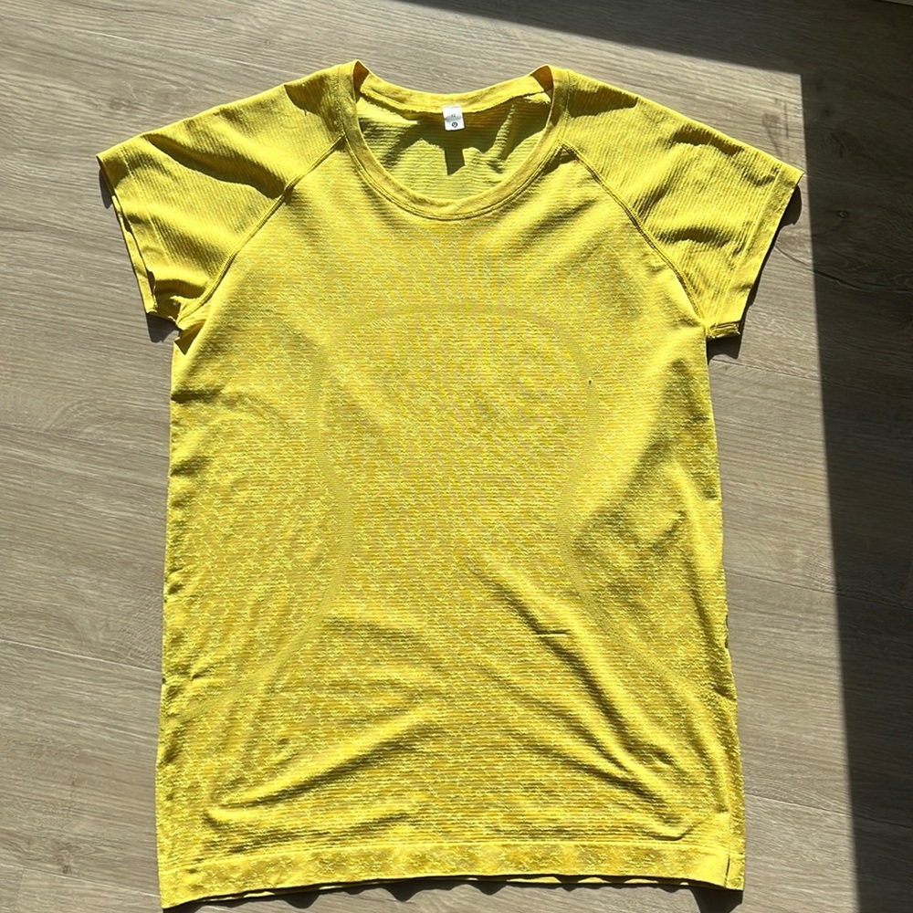 Lululemon Swiftly Tech Tee